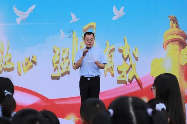 篮球运动员营救