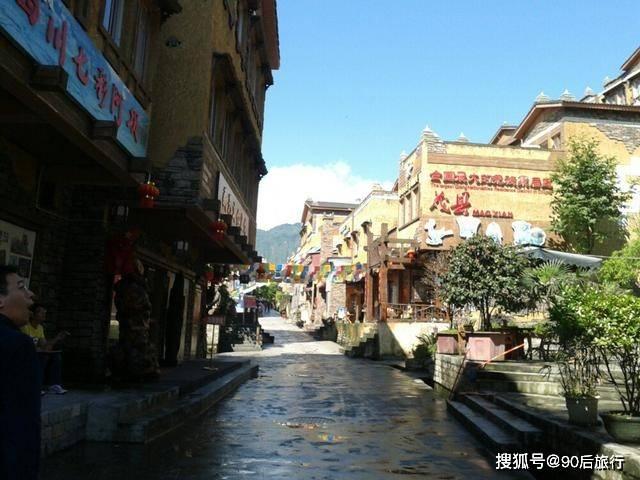 给“最好的10部反特片”排个名，《黑三角》第9